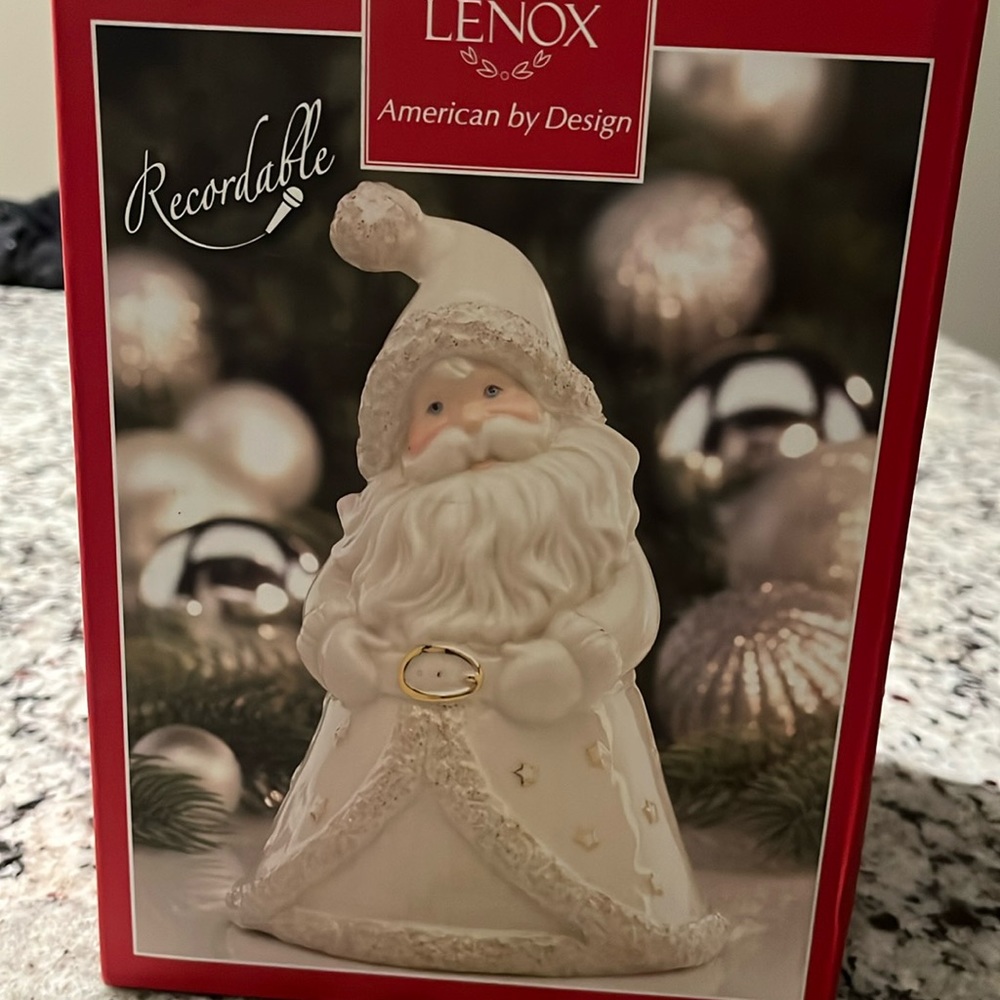 NIB Lenox Santa w/recordable Seasons Greetings
